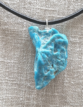 Pendentif patte d'ours
