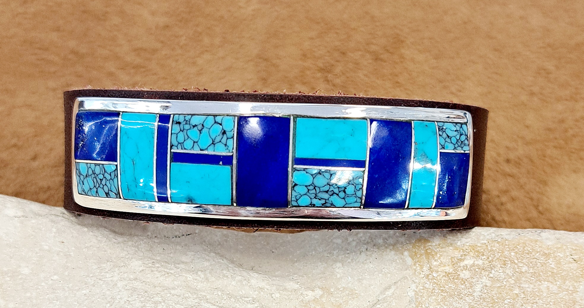 Bracelet cloisonné en Turquoise Kingman et Lapis Lazuli sur argent 925°.