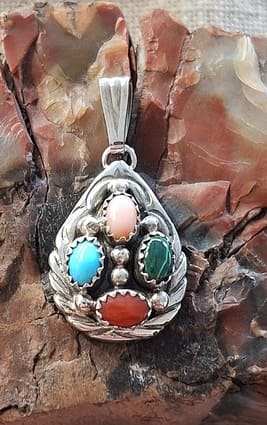 Pendentif 4 cabochons en argent 925°.