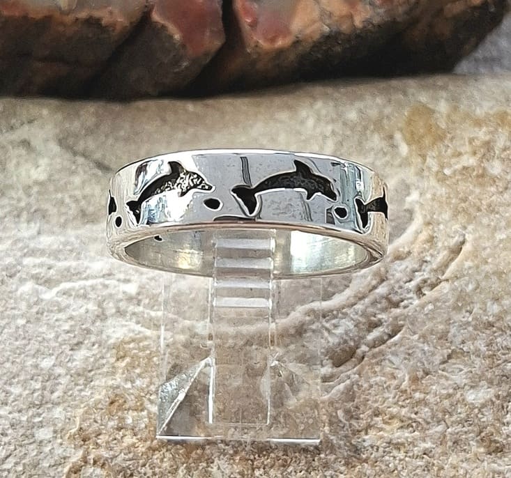 Bague dauphins en argent 925°.