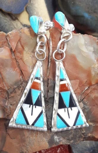 Boucles d'oreilles Zuni en cloisonné de pierres en argent 925°.